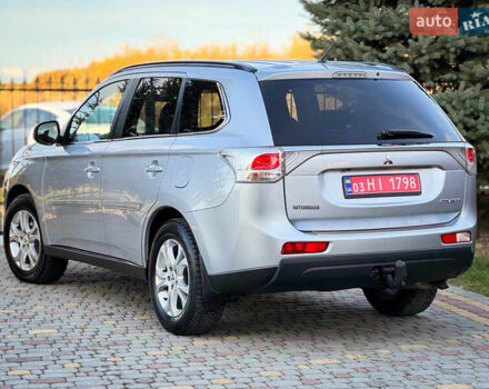 Серый Мицубиси Аутлендер, объемом двигателя 2.2 л и пробегом 189 тыс. км за 12800 $, фото 5 на Automoto.ua