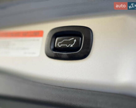 Серый Мицубиси Аутлендер, объемом двигателя 2.2 л и пробегом 188 тыс. км за 13500 $, фото 25 на Automoto.ua