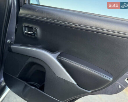 Серый Мицубиси Аутлендер, объемом двигателя 2.2 л и пробегом 171 тыс. км за 12700 $, фото 83 на Automoto.ua