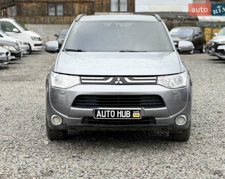 Серый Мицубиси Аутлендер, объемом двигателя 2.2 л и пробегом 190 тыс. км за 10800 $, фото 2 на Automoto.ua