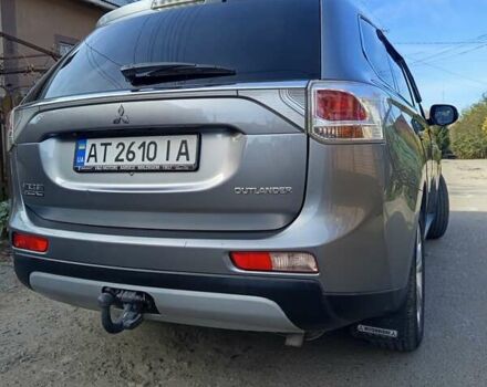 Серый Мицубиси Аутлендер, объемом двигателя 2.27 л и пробегом 240 тыс. км за 12150 $, фото 6 на Automoto.ua