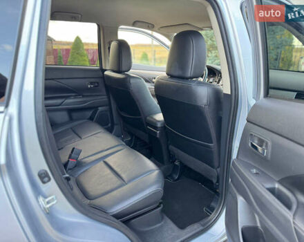 Серый Мицубиси Аутлендер, объемом двигателя 2.2 л и пробегом 188 тыс. км за 13500 $, фото 23 на Automoto.ua