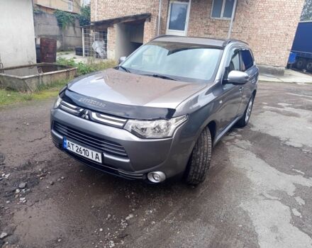 Сірий Міцубісі Аутлендер, об'ємом двигуна 2.3 л та пробігом 248 тис. км за 11550 $, фото 1 на Automoto.ua