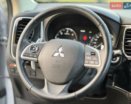 Серый Мицубиси Аутлендер, объемом двигателя 2.2 л и пробегом 188 тыс. км за 13500 $, фото 45 на Automoto.ua