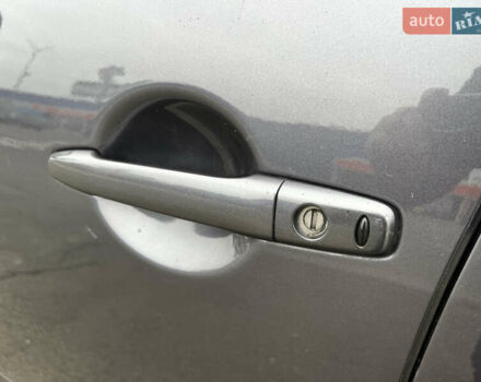 Серый Мицубиси Аутлендер, объемом двигателя 2.2 л и пробегом 206 тыс. км за 11999 $, фото 36 на Automoto.ua