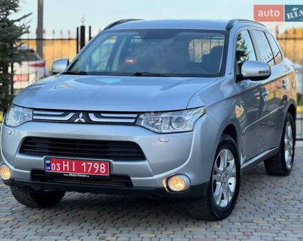 Серый Мицубиси Аутлендер, объемом двигателя 2.2 л и пробегом 188 тыс. км за 13500 $, фото 8 на Automoto.ua