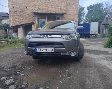 Сірий Міцубісі Аутлендер, об'ємом двигуна 2.3 л та пробігом 248 тис. км за 11550 $, фото 3 на Automoto.ua