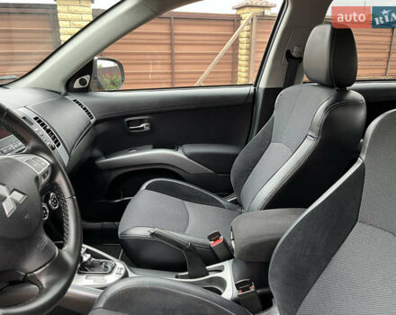 Серый Мицубиси Аутлендер, объемом двигателя 2.2 л и пробегом 186 тыс. км за 12350 $, фото 42 на Automoto.ua