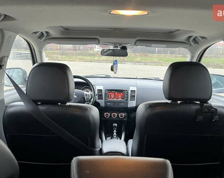 Сірий Міцубісі Аутлендер, об'ємом двигуна 2.2 л та пробігом 280 тис. км за 11100 $, фото 37 на Automoto.ua