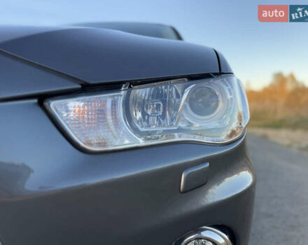 Серый Мицубиси Аутлендер, объемом двигателя 2.2 л и пробегом 171 тыс. км за 12700 $, фото 19 на Automoto.ua