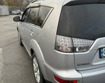 Сірий Міцубісі Аутлендер, об'ємом двигуна 2.27 л та пробігом 310 тис. км за 13000 $, фото 4 на Automoto.ua