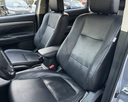 Серый Мицубиси Аутлендер, объемом двигателя 2.2 л и пробегом 190 тыс. км за 14950 $, фото 22 на Automoto.ua