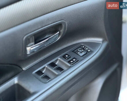 Серый Мицубиси Аутлендер, объемом двигателя 2.2 л и пробегом 188 тыс. км за 13500 $, фото 30 на Automoto.ua