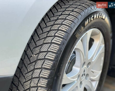 Серый Мицубиси Аутлендер, объемом двигателя 2.2 л и пробегом 188 тыс. км за 13500 $, фото 50 на Automoto.ua