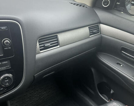 Сірий Міцубісі Аутлендер, об'ємом двигуна 2.4 л та пробігом 135 тис. км за 13500 $, фото 18 на Automoto.ua