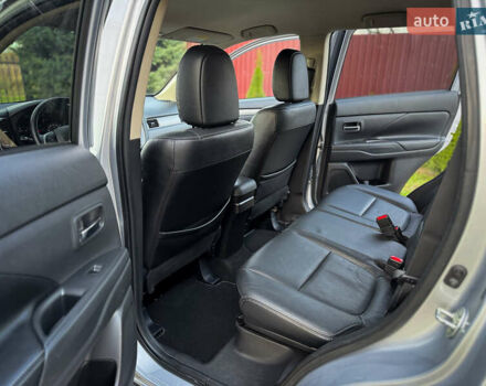 Серый Мицубиси Аутлендер, объемом двигателя 2.2 л и пробегом 189 тыс. км за 12800 $, фото 43 на Automoto.ua