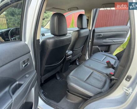 Серый Мицубиси Аутлендер, объемом двигателя 2.2 л и пробегом 188 тыс. км за 13500 $, фото 36 на Automoto.ua