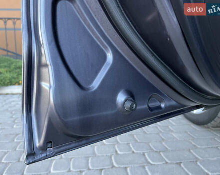 Серый Мицубиси Аутлендер, объемом двигателя 2.2 л и пробегом 186 тыс. км за 12350 $, фото 53 на Automoto.ua