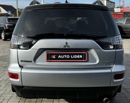 Серый Мицубиси Аутлендер, объемом двигателя 2.4 л и пробегом 239 тыс. км за 11700 $, фото 4 на Automoto.ua