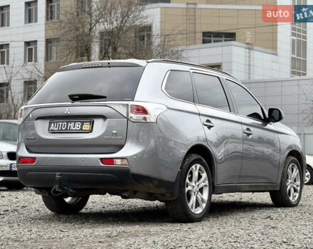 Серый Мицубиси Аутлендер, объемом двигателя 2.2 л и пробегом 190 тыс. км за 10800 $, фото 7 на Automoto.ua