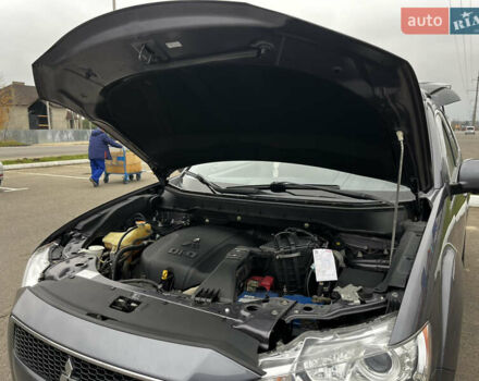 Серый Мицубиси Аутлендер, объемом двигателя 2.2 л и пробегом 206 тыс. км за 11999 $, фото 38 на Automoto.ua