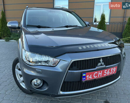 Серый Мицубиси Аутлендер, объемом двигателя 2.2 л и пробегом 186 тыс. км за 12350 $, фото 5 на Automoto.ua