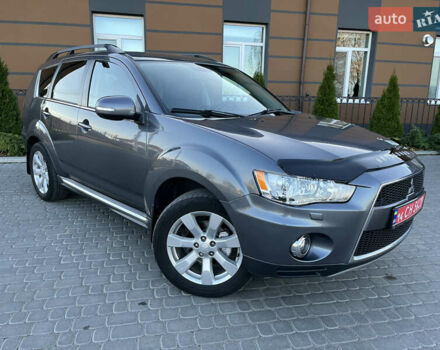 Серый Мицубиси Аутлендер, объемом двигателя 2.2 л и пробегом 186 тыс. км за 12350 $, фото 4 на Automoto.ua