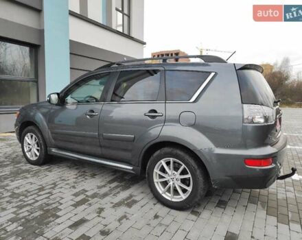 Сірий Міцубісі Аутлендер, об'ємом двигуна 2.2 л та пробігом 216 тис. км за 11250 $, фото 27 на Automoto.ua