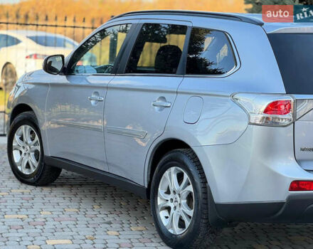 Серый Мицубиси Аутлендер, объемом двигателя 2.2 л и пробегом 188 тыс. км за 13500 $, фото 15 на Automoto.ua
