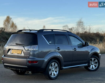 Серый Мицубиси Аутлендер, объемом двигателя 2.2 л и пробегом 171 тыс. км за 12700 $, фото 44 на Automoto.ua