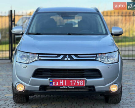 Серый Мицубиси Аутлендер, объемом двигателя 2.2 л и пробегом 188 тыс. км за 13500 $, фото 9 на Automoto.ua