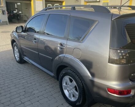Серый Мицубиси Аутлендер, объемом двигателя 2 л и пробегом 136 тыс. км за 14999 $, фото 13 на Automoto.ua