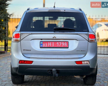 Серый Мицубиси Аутлендер, объемом двигателя 2.2 л и пробегом 189 тыс. км за 12800 $, фото 24 на Automoto.ua
