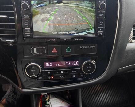 Сірий Міцубісі Аутлендер, об'ємом двигуна 2.3 л та пробігом 248 тис. км за 11550 $, фото 17 на Automoto.ua