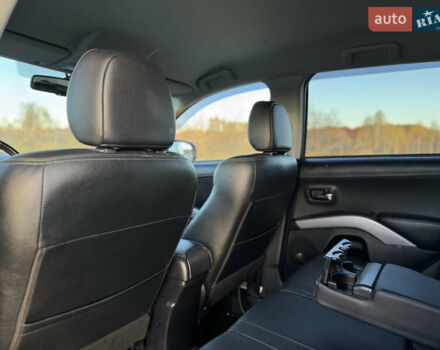 Серый Мицубиси Аутлендер, объемом двигателя 2.2 л и пробегом 171 тыс. км за 12700 $, фото 90 на Automoto.ua