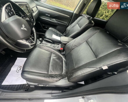 Серый Мицубиси Аутлендер, объемом двигателя 2.2 л и пробегом 224 тыс. км за 13850 $, фото 19 на Automoto.ua