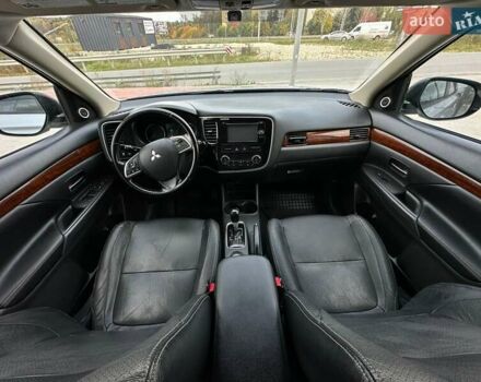 Серый Мицубиси Аутлендер, объемом двигателя 2.4 л и пробегом 228 тыс. км за 13999 $, фото 16 на Automoto.ua