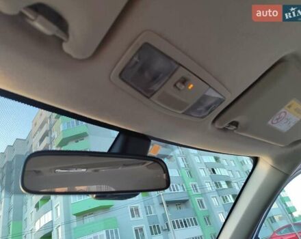 Серый Мицубиси Аутлендер, объемом двигателя 2.3 л и пробегом 250 тыс. км за 13999 $, фото 51 на Automoto.ua