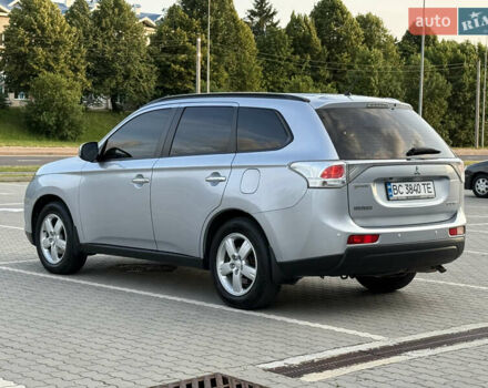 Серый Мицубиси Аутлендер, объемом двигателя 2.4 л и пробегом 156 тыс. км за 14400 $, фото 9 на Automoto.ua