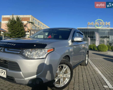 Серый Мицубиси Аутлендер, объемом двигателя 2.36 л и пробегом 177 тыс. км за 11990 $, фото 18 на Automoto.ua