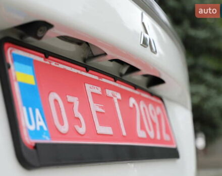 Серый Мицубиси Аутлендер, объемом двигателя 2.2 л и пробегом 125 тыс. км за 14950 $, фото 13 на Automoto.ua