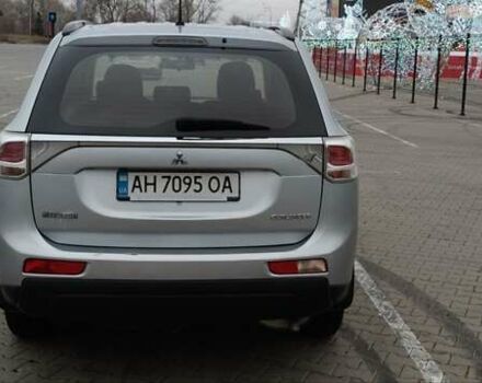Сірий Міцубісі Аутлендер, об'ємом двигуна 2 л та пробігом 231 тис. км за 12200 $, фото 1 на Automoto.ua