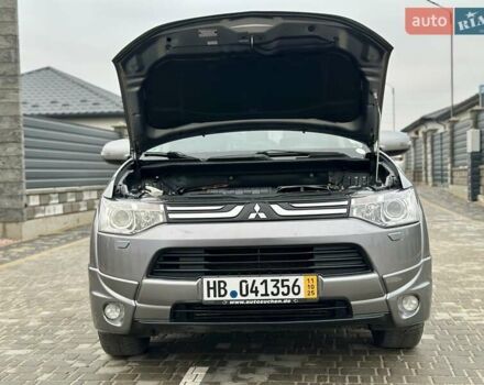 Сірий Міцубісі Аутлендер, об'ємом двигуна 2.3 л та пробігом 207 тис. км за 13700 $, фото 66 на Automoto.ua