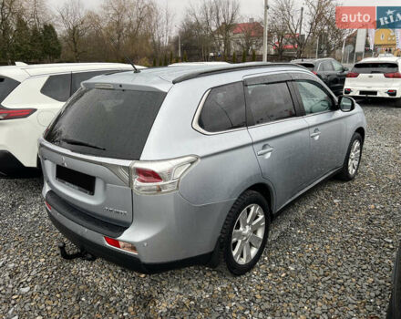Серый Мицубиси Аутлендер, объемом двигателя 2.2 л и пробегом 243 тыс. км за 13850 $, фото 13 на Automoto.ua
