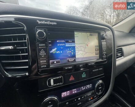 Серый Мицубиси Аутлендер, объемом двигателя 2.2 л и пробегом 224 тыс. км за 13850 $, фото 31 на Automoto.ua