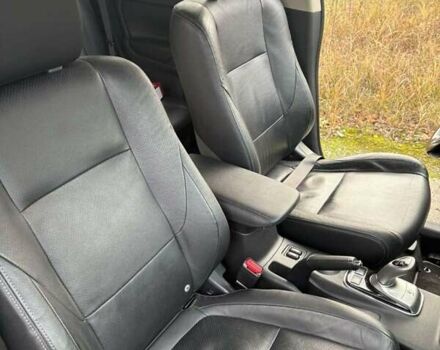 Серый Мицубиси Аутлендер, объемом двигателя 2 л и пробегом 280 тыс. км за 14500 $, фото 8 на Automoto.ua