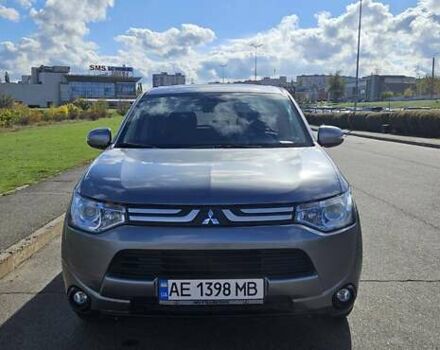 Міцубісі Аутлендер 2013 у Кривому Розі на Automoto.ua Сірий Міцубісі Аутлендер, об'ємом двигуна 3 л та пробігом 104 тис. км за 13500 $, фото 19 на Automoto.ua