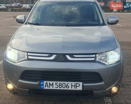 Сірий Міцубісі Аутлендер, об'ємом двигуна 2.36 л та пробігом 265 тис. км за 10300 $, фото 1 на Automoto.ua