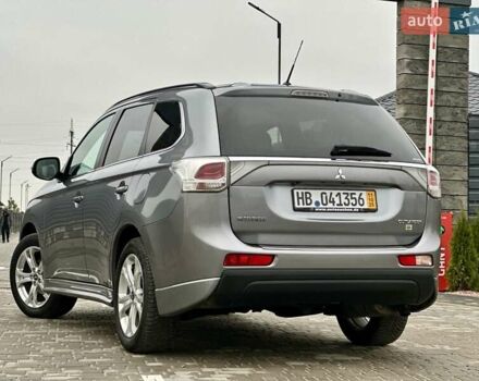 Сірий Міцубісі Аутлендер, об'ємом двигуна 2.3 л та пробігом 207 тис. км за 13700 $, фото 15 на Automoto.ua