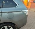 Серый Мицубиси Аутлендер, объемом двигателя 2.3 л и пробегом 250 тыс. км за 12999 $, фото 10 на Automoto.ua